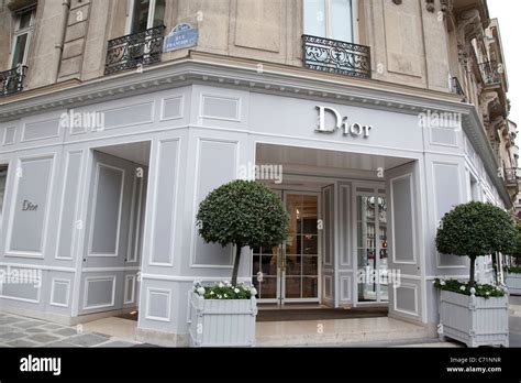 dior montain|Dior boutique montaigne.